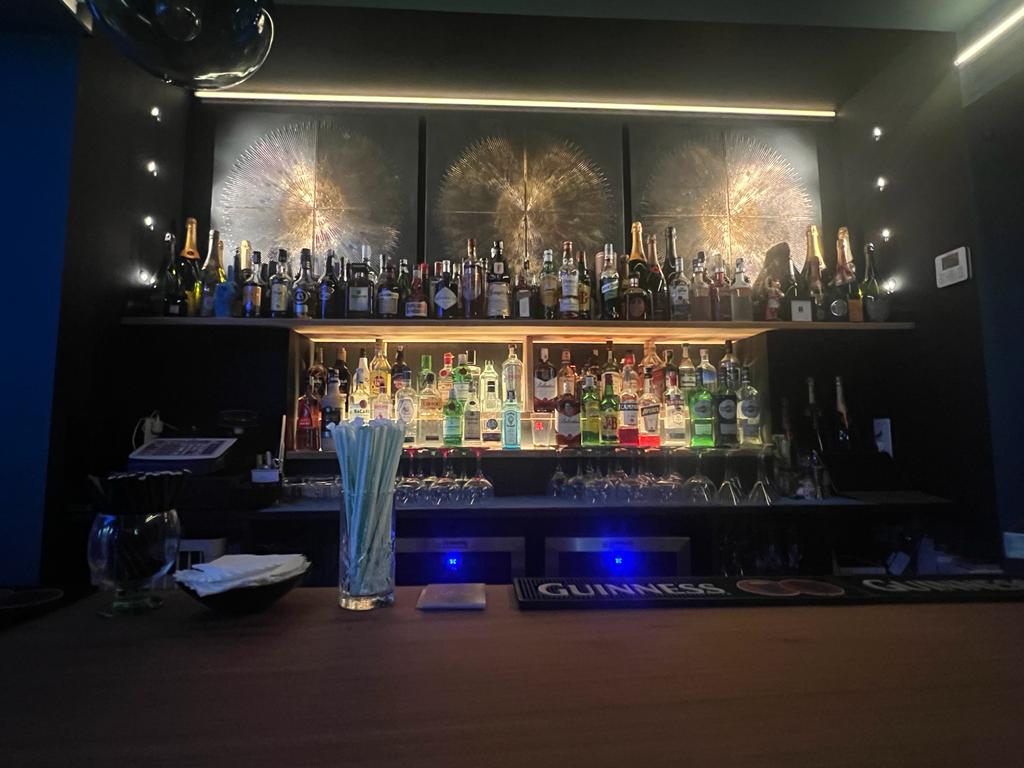 Interior bar Sitges